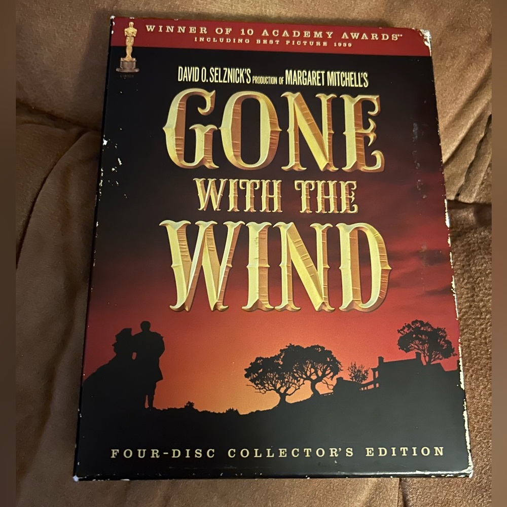 ‘Gone With the Wind’ 4 Disc set of the Classic 1939 Film. Used.